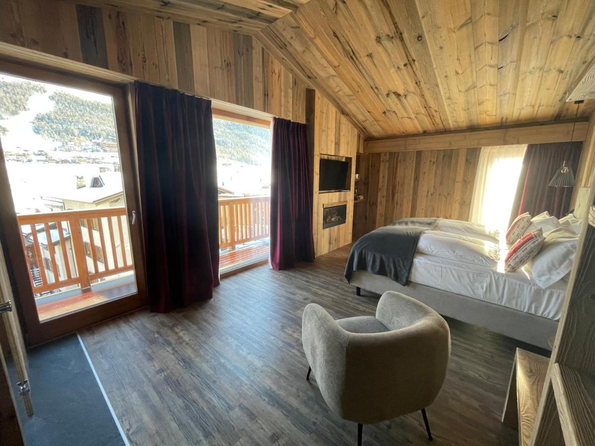 Hotel Piccolo Tibet Livigno Exterior photo