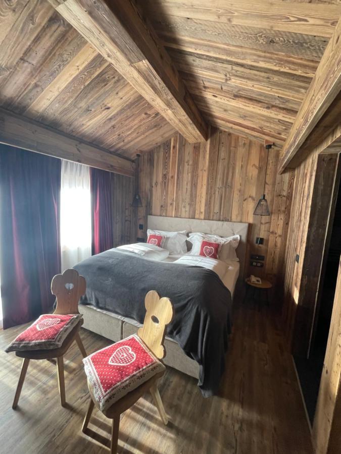 Hotel Piccolo Tibet Livigno Exterior photo