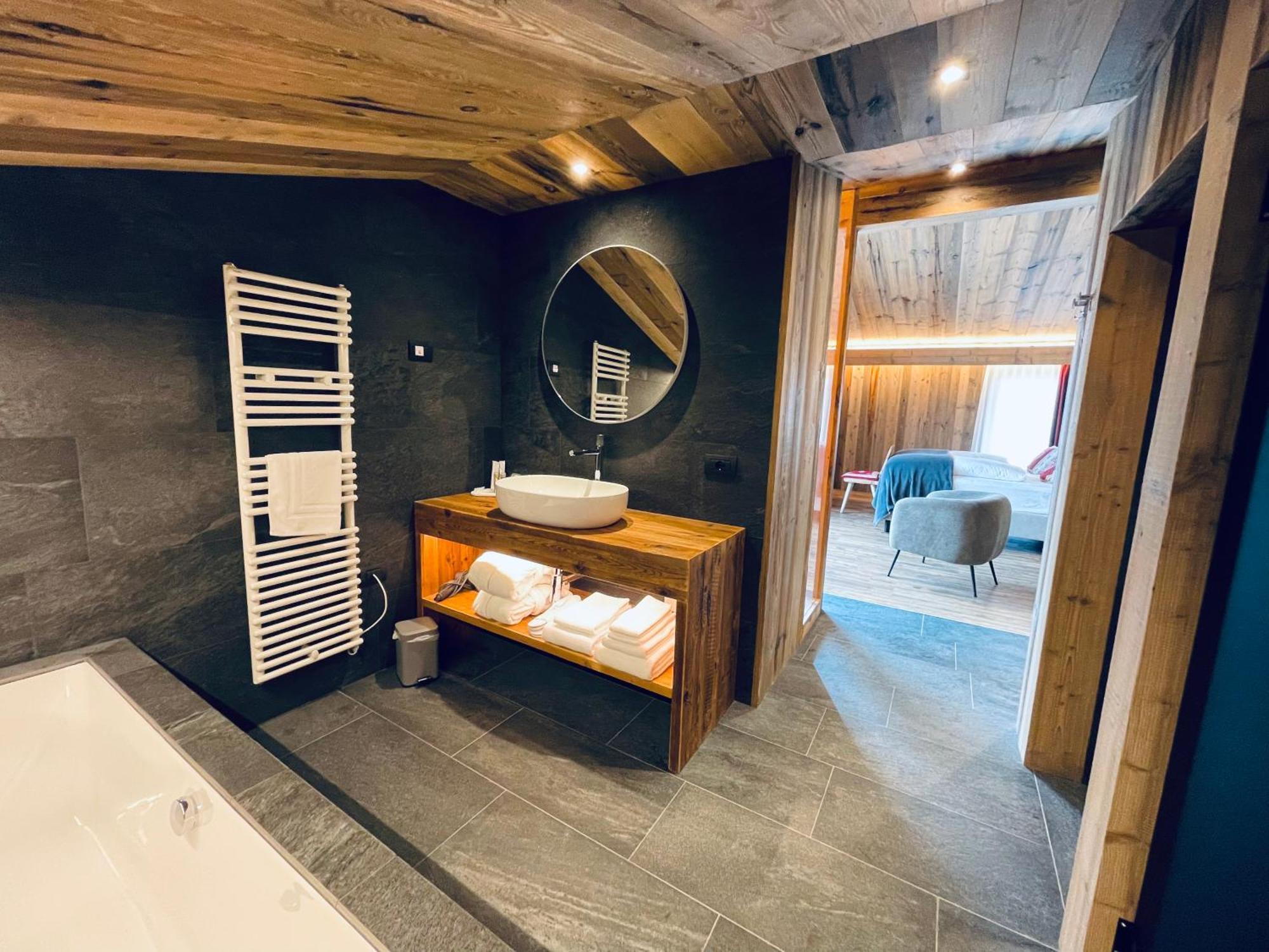 Hotel Piccolo Tibet Livigno Room photo